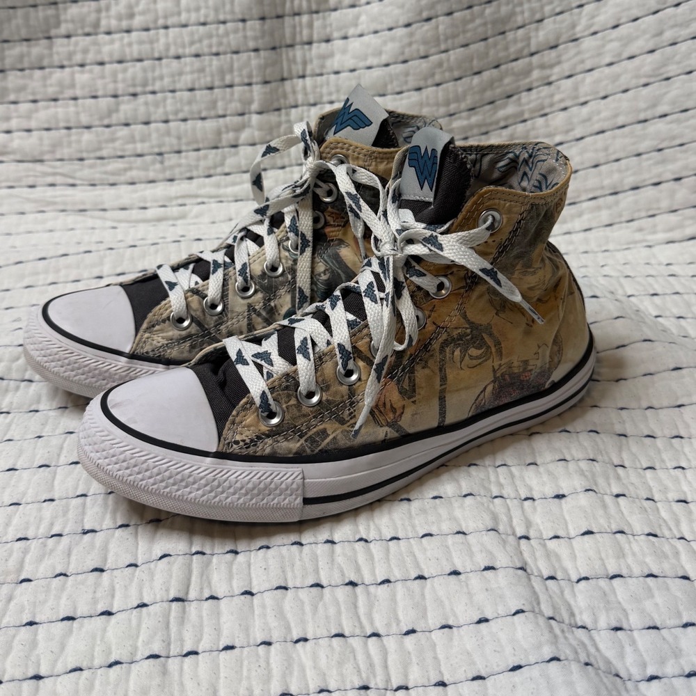 Converse Chuck Taylor All Star Wonder Woman DC Comics High Top Sneakers Multi